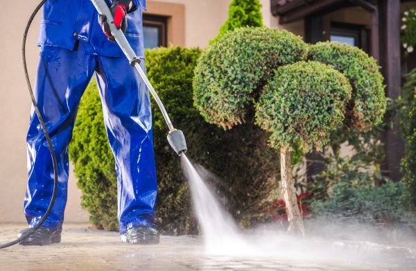 Driveway Cleaning in Charlotte