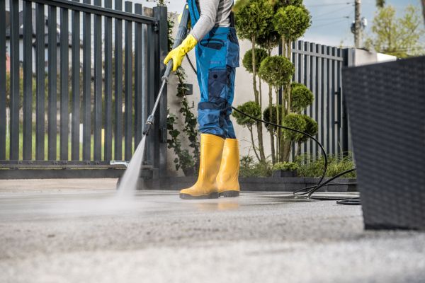 Cost of Driveway Power Washing in Charlotte