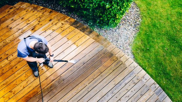 Cost of Deck Pressure Cleaning in Charlotte